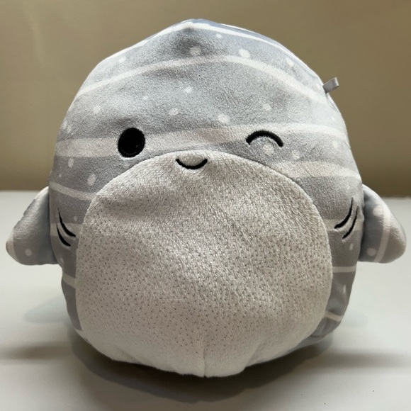 Squishmallows Sachie Whale Shark 8” Plush Stuffed Gray White Striped Dots Wink - Picture 1 of 7